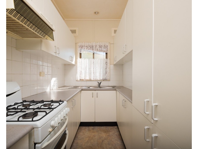 4 Morse Street, Fairfield East NSW 2165