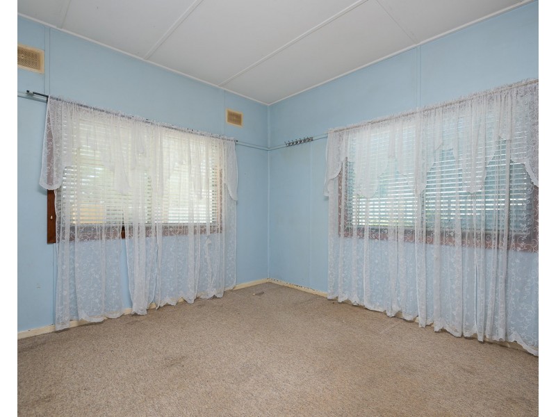 4 Morse Street, Fairfield East NSW 2165