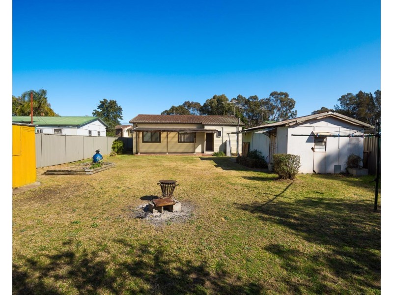 4 Morse Street, Fairfield East NSW 2165