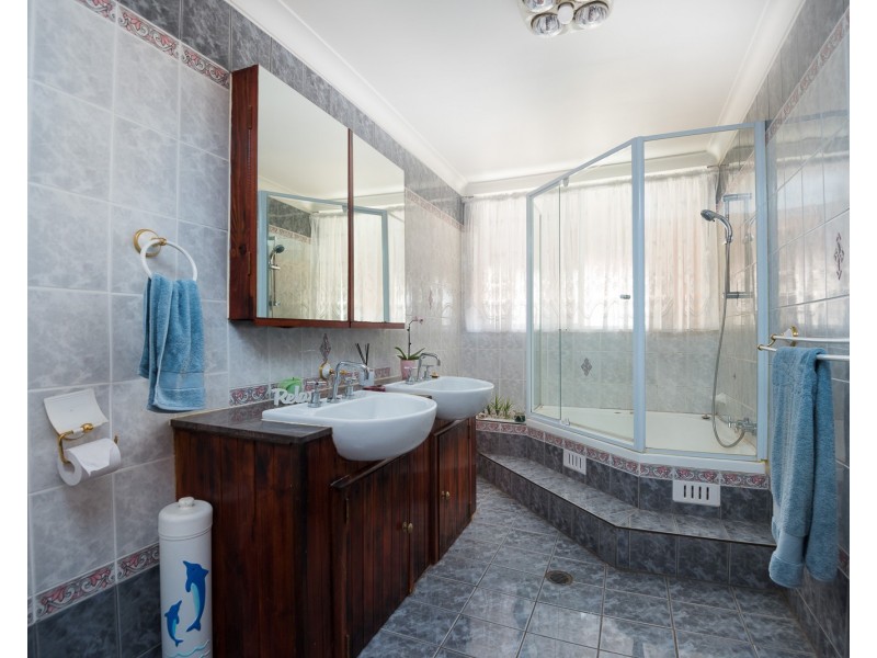 37 Garland Crescent, Bonnyrigg Heights NSW 2177