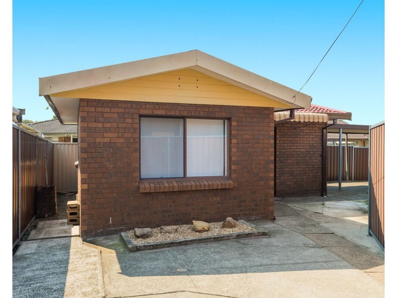 15 Tennyson Street, Wetherill Park NSW 2164