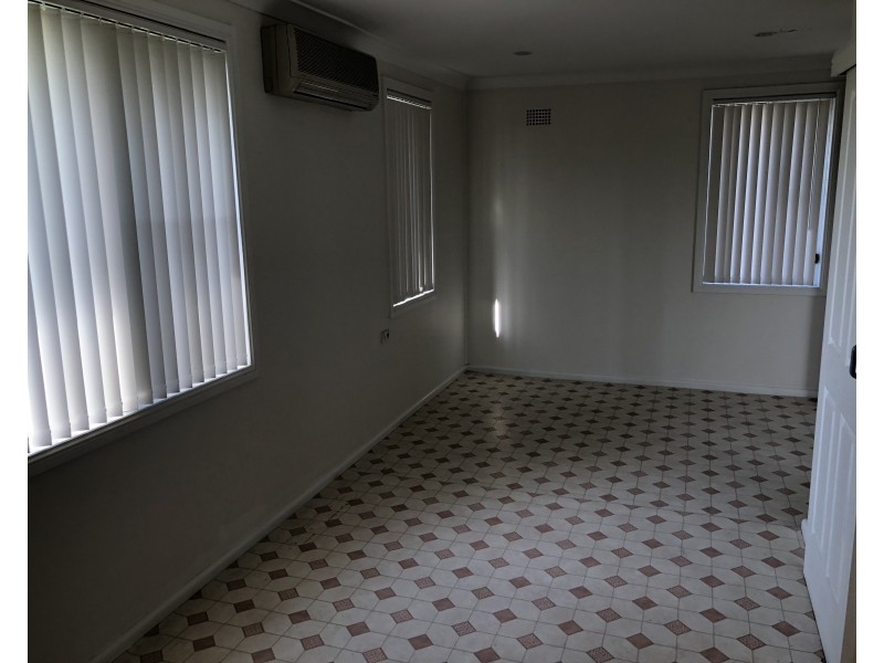 Fairfield West NSW 2165