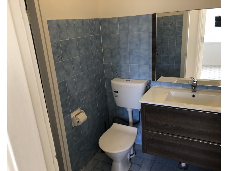 Fairfield West NSW 2165