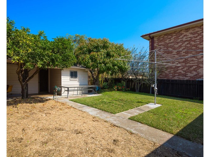 5 The Avenue, Canley Vale NSW 2166