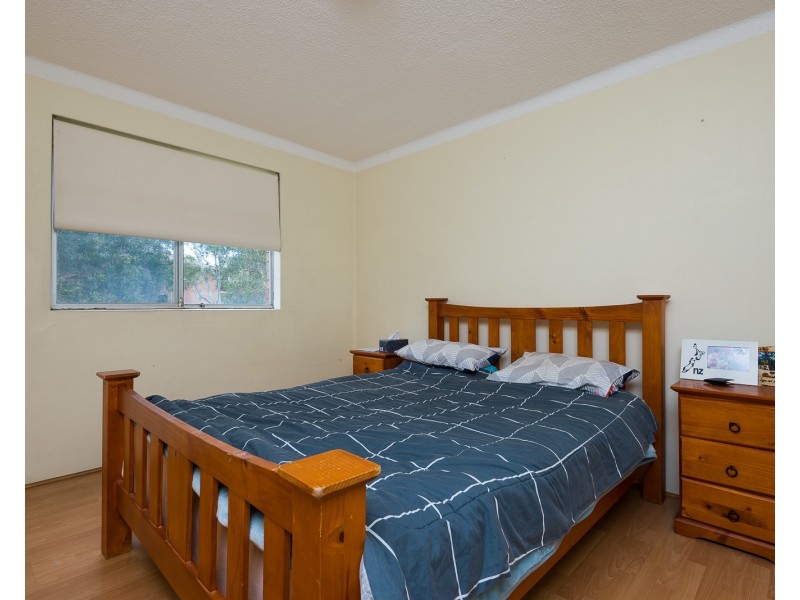 8/162 Sandal Crescent, Carramar NSW 2163