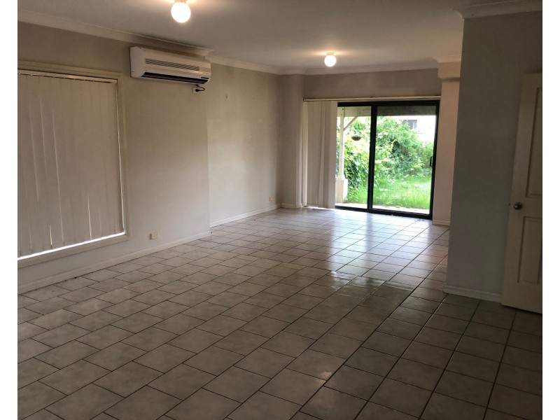 Bossley Park NSW 2176