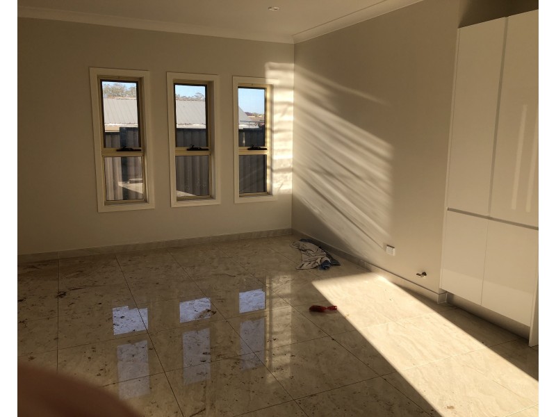 Greenfield Park NSW 2176