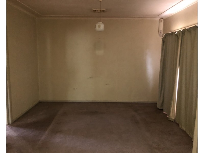 Fairfield West NSW 2165