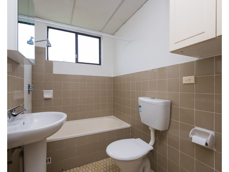 18/33-35 Kenyon Street, Fairfield NSW 2165