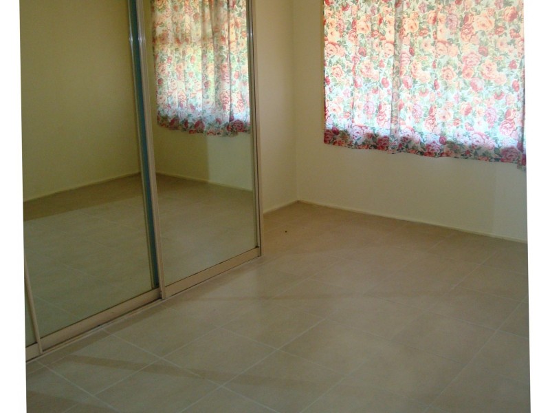 Fairfield West NSW 2165