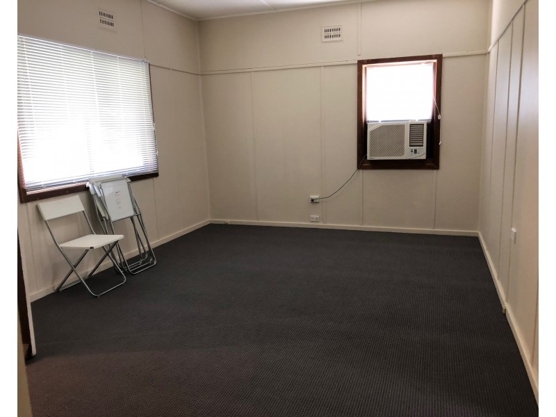 Fairfield East NSW 2165