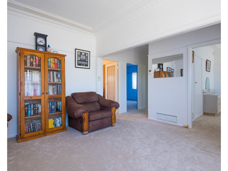 10 Blackford Street, Fairfield East NSW 2165