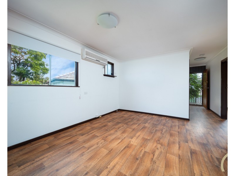 6 Cahill Street, Smithfield NSW 2164