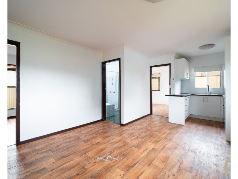 6 Cahill Street, Smithfield NSW 2164