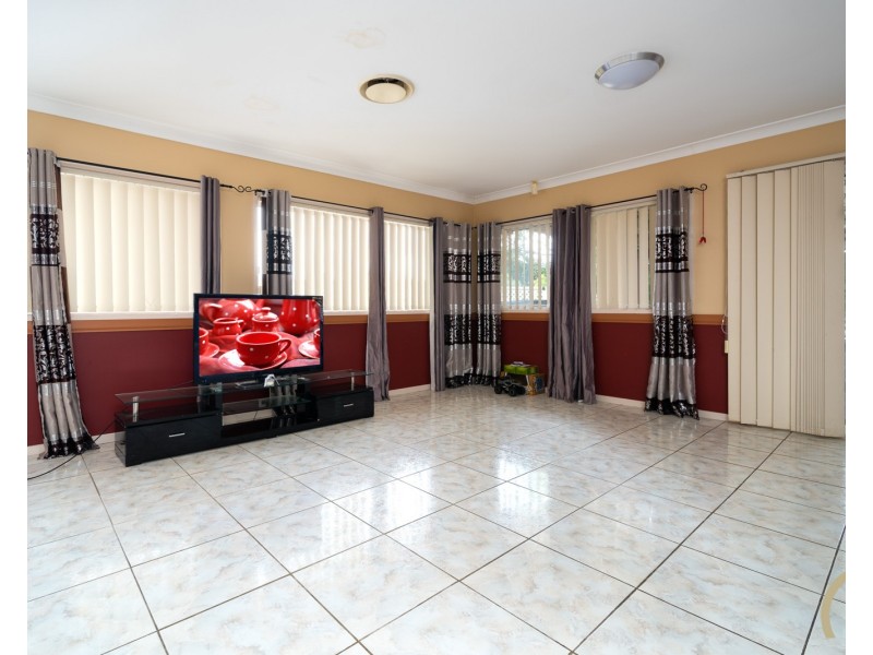 43 Gabriella Avenue, Cecil Hills NSW 2171