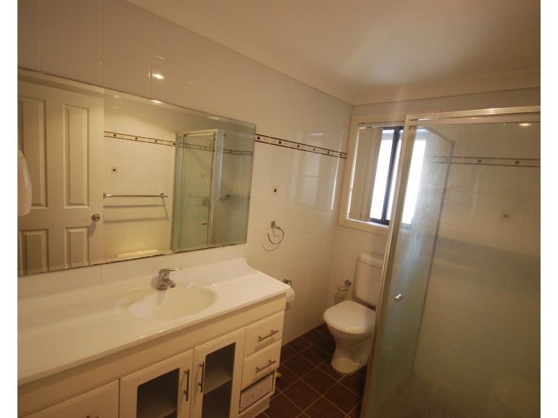 Greenfield Park NSW 2176