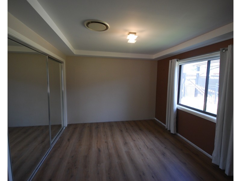 Greenfield Park NSW 2176