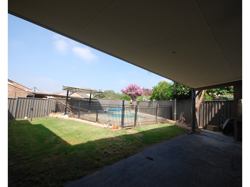 Greenfield Park NSW 2176