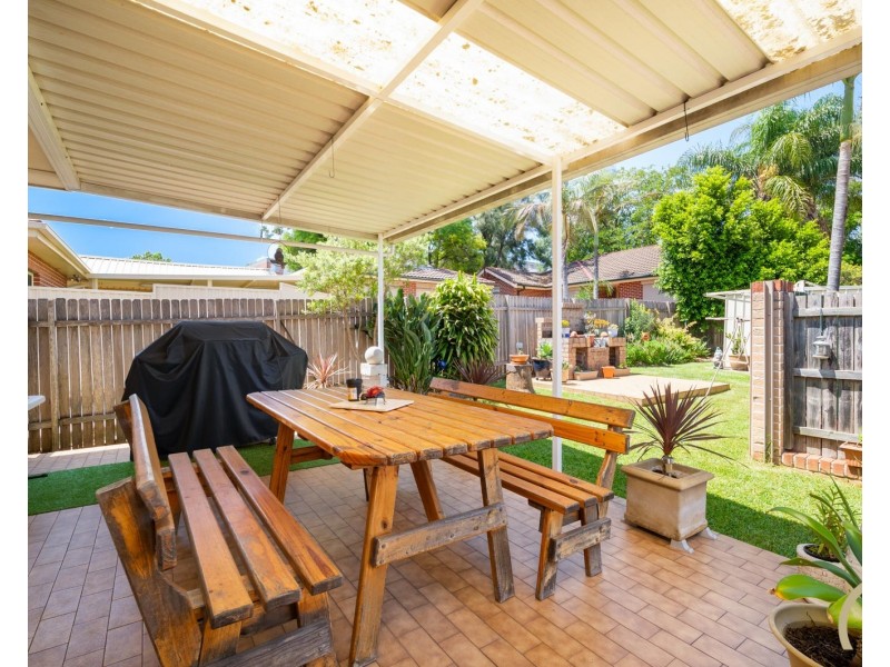 4 Rhodes Avenue, Guildford NSW 2161