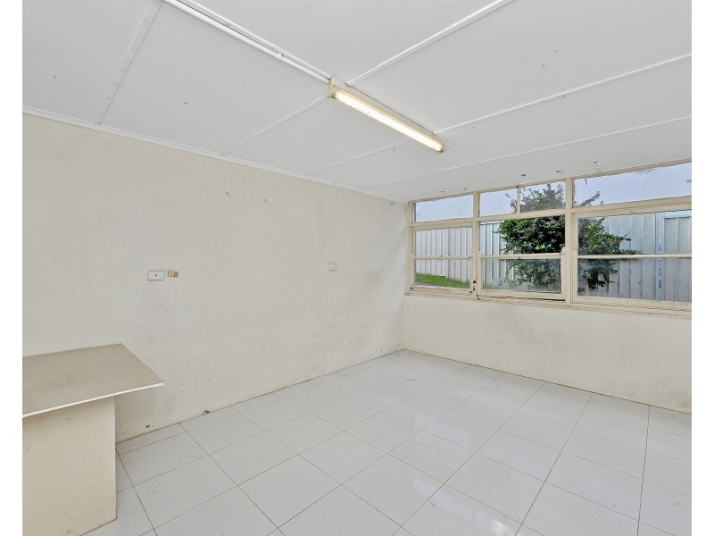 64 Hemphill Avenue, Mount Pritchard NSW 2170