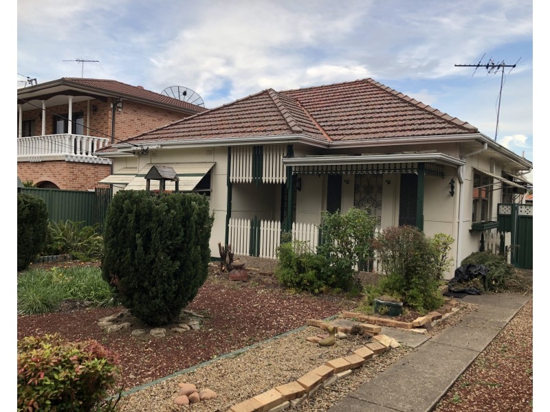 Fairfield West NSW 2165