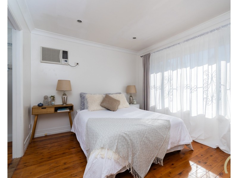 1 Avonlea Street, Canley Heights NSW 2166