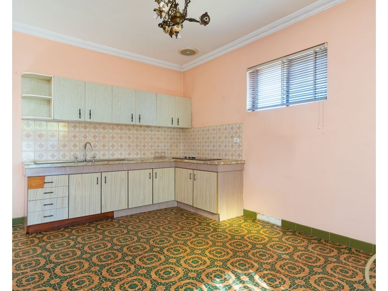 137 Camden Street, Fairfield Heights NSW 2165