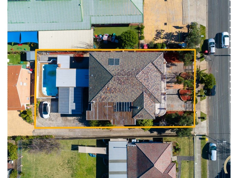 137 Camden Street, Fairfield Heights NSW 2165