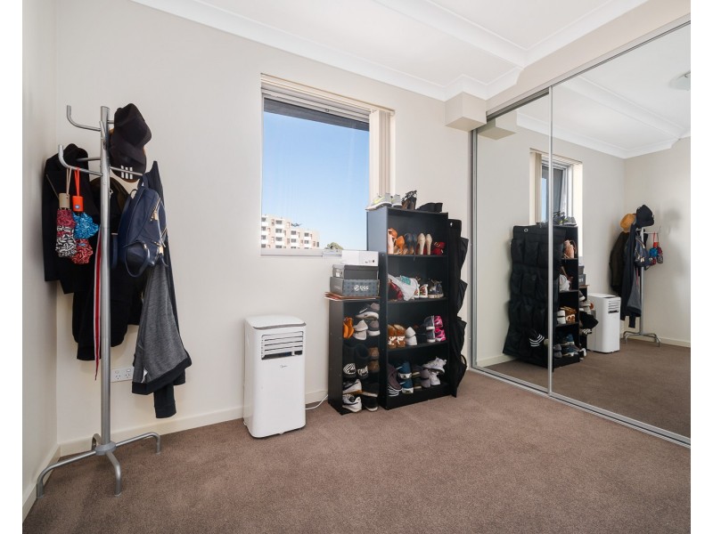 114/17-21 The Crescent, Fairfield NSW 2165