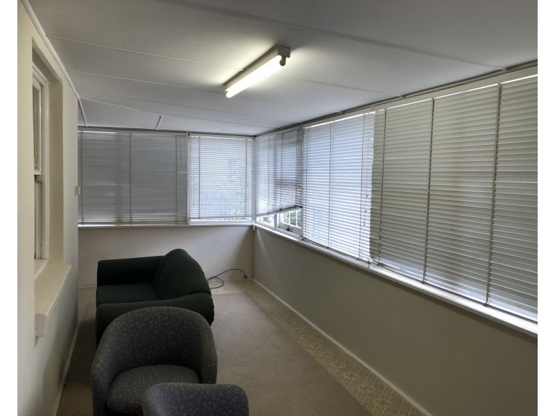 Fairfield NSW 2165