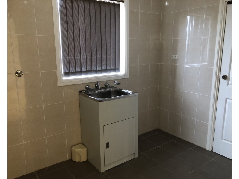 Bossley Park NSW 2176