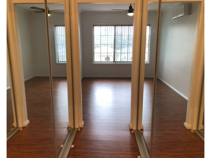 Bossley Park NSW 2176