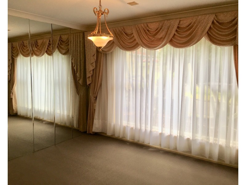 15 Unsworth Street, Abbotsbury NSW 2176