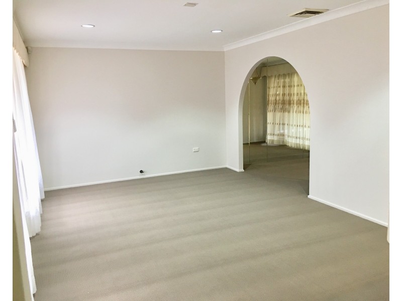 15 Unsworth Street, Abbotsbury NSW 2176