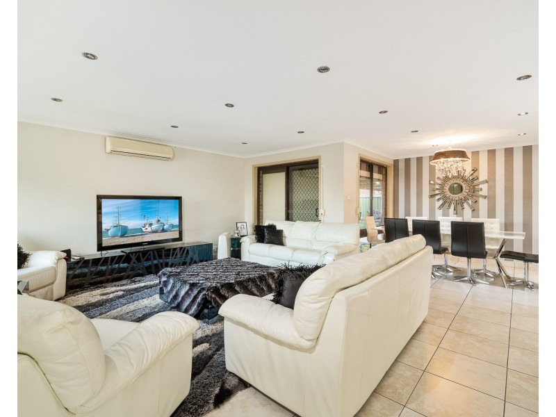 16  Powhatan Street, Greenfield Park NSW 2176