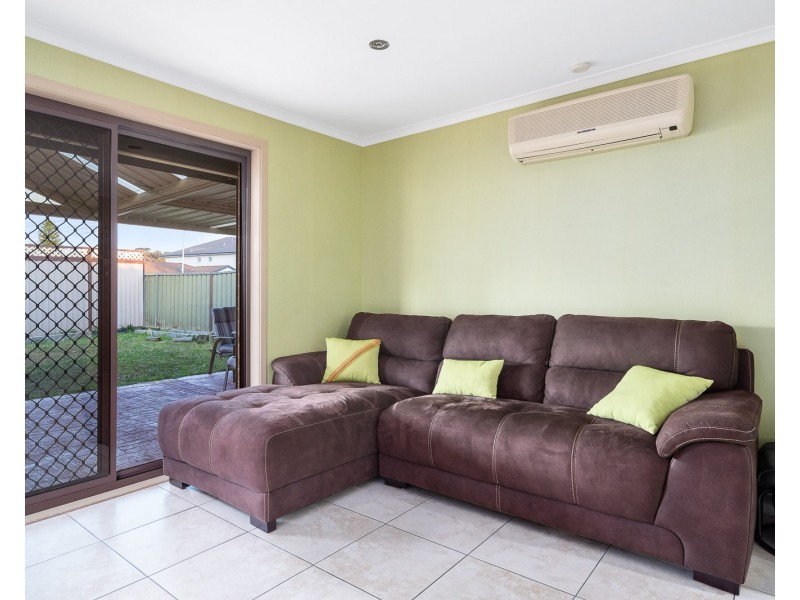 16  Powhatan Street, Greenfield Park NSW 2176