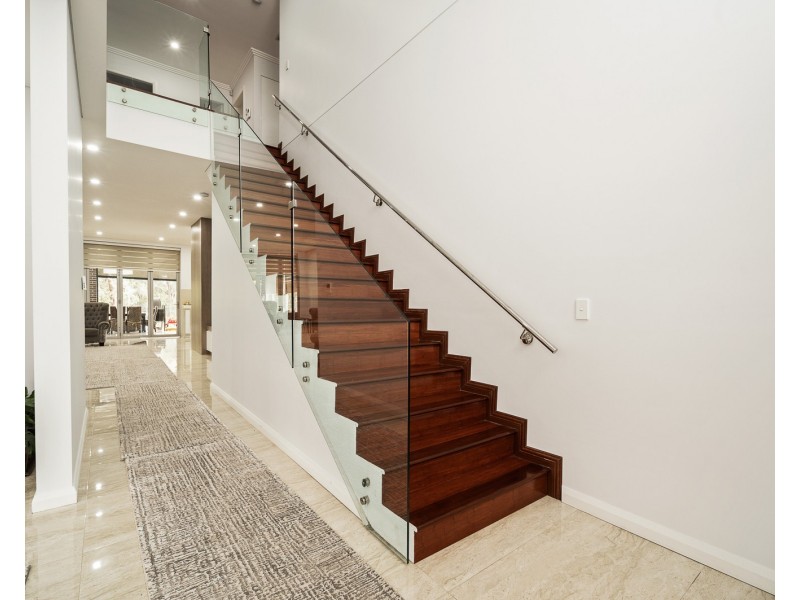 16 Riverview Road, Fairfield NSW 2165