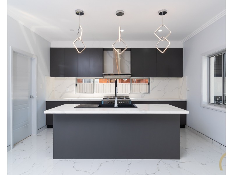 583 The Horsley Drive, Smithfield NSW 2164