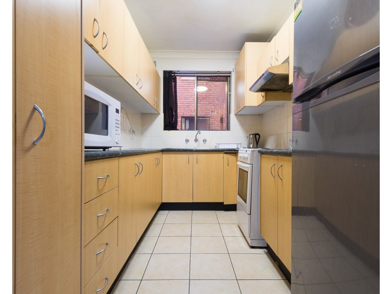 4/60 Harris Street, Fairfield NSW 2165