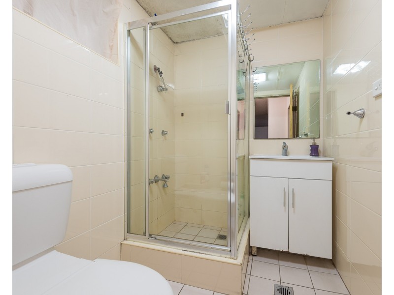 4/60 Harris Street, Fairfield NSW 2165