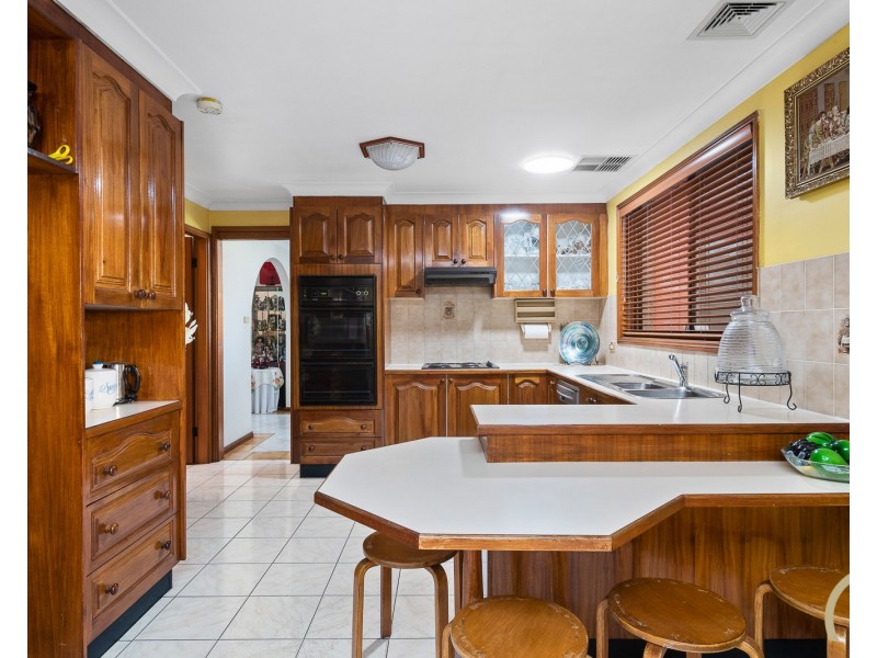 926  The Horsley Drive, Wetherill Park NSW 2164