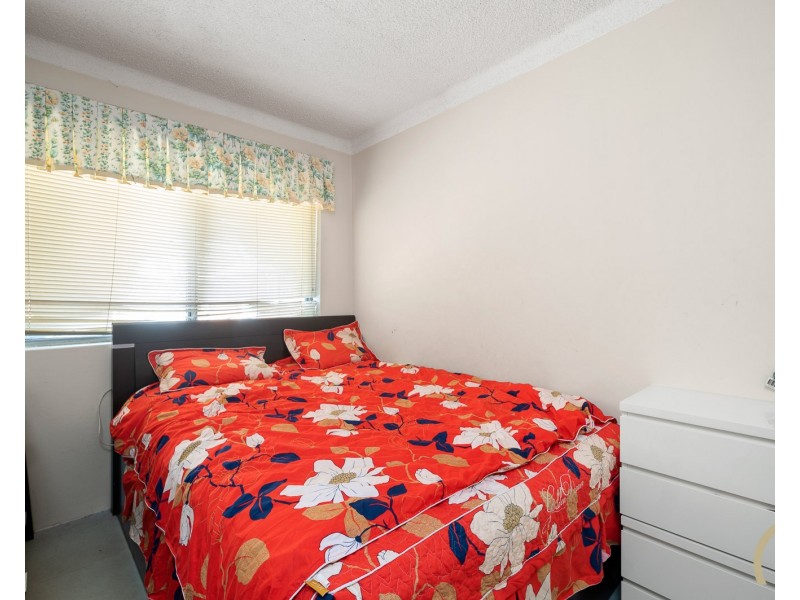 5/112 Wattle Ave, Carramar NSW 2163