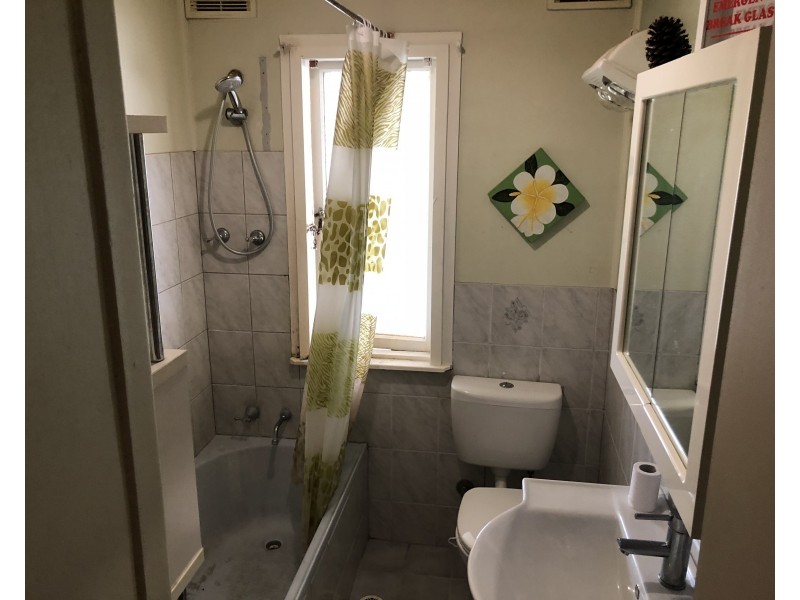 Fairfield West NSW 2165