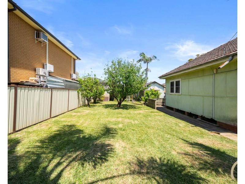 43 Cathcart Street, Fairfield NSW 2165