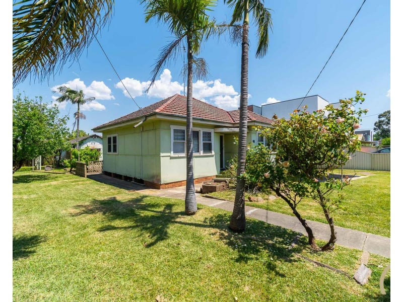 43 Cathcart Street, Fairfield NSW 2165