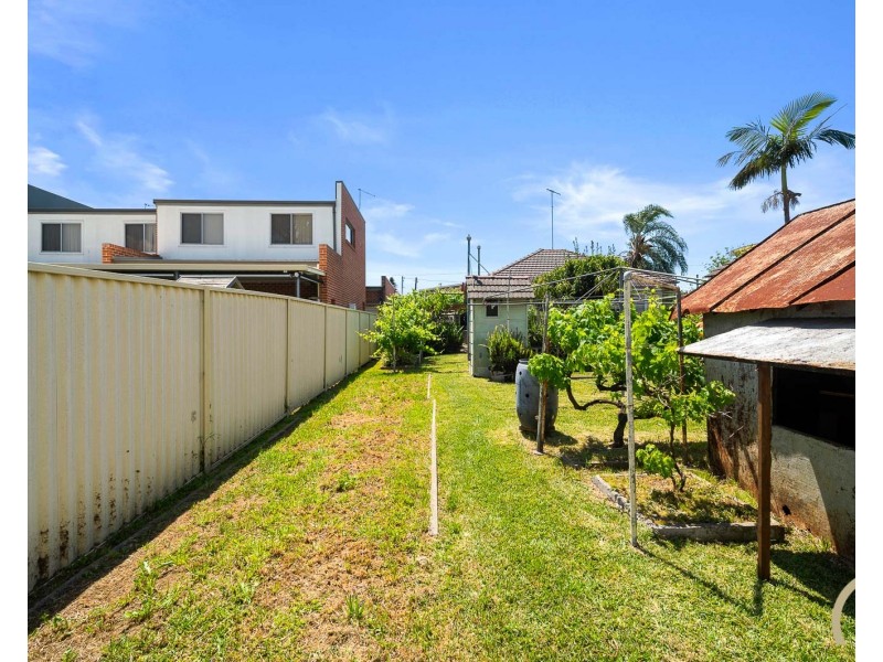 43 Cathcart Street, Fairfield NSW 2165