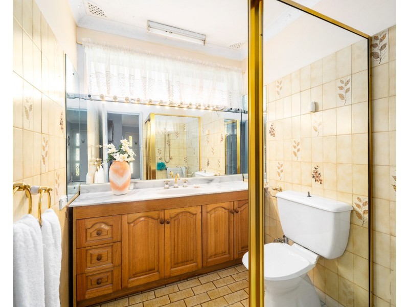 412 Hamilton Road, Fairfield West NSW 2165