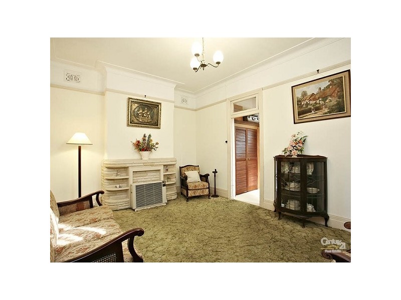 8 Fairlight Street, Five Dock NSW 2046