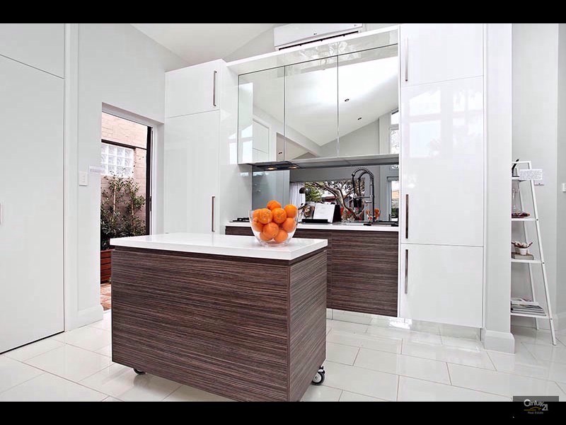 5 Frederick Street, St Peters NSW 2044