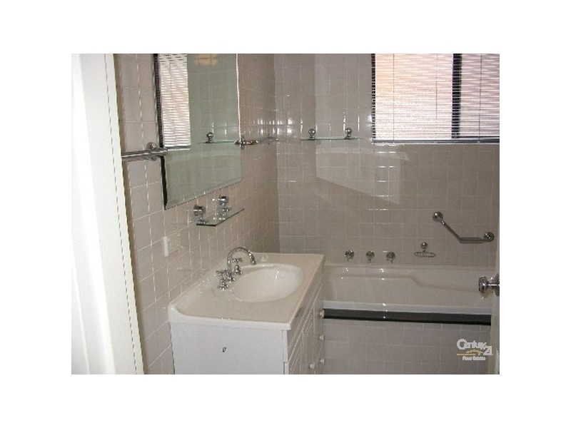Russell Lea NSW 2046